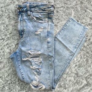 American Eagle Outfitters Light Blue Ripped Skinny Jeans
